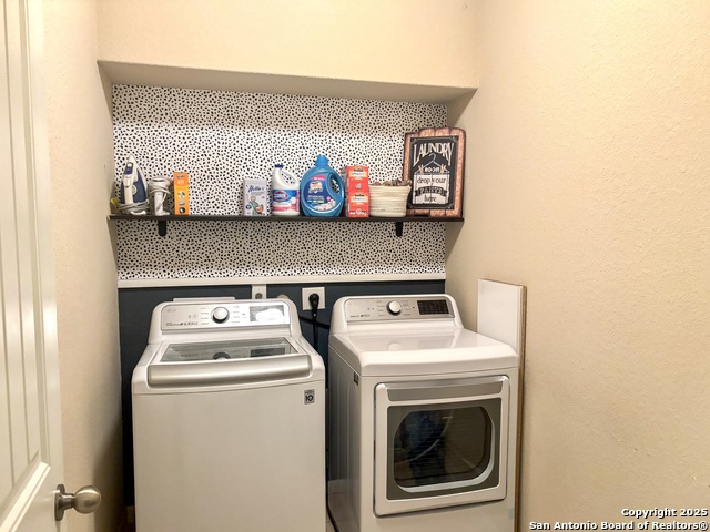 Image 21 of 22 For 477 Centinela