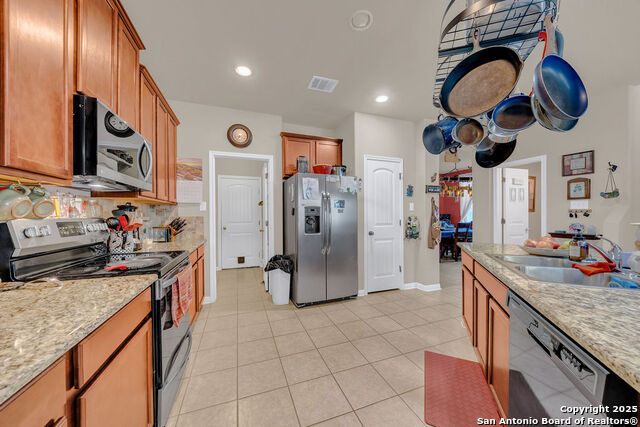 Image 9 of 28 For 10222 Shawnee