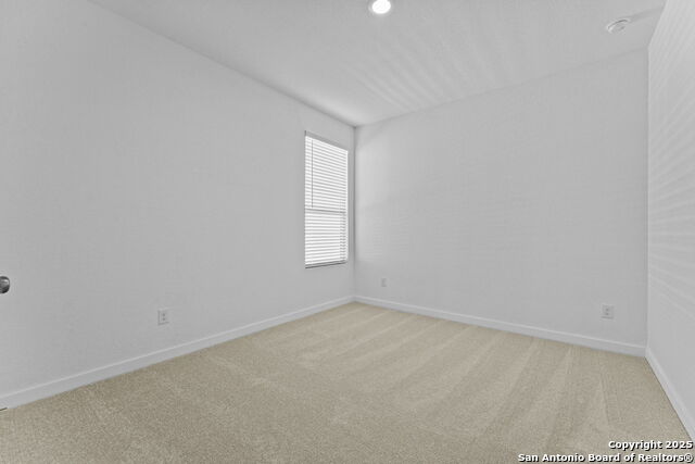 Image 8 of 29 For 1228 Twisted Creek