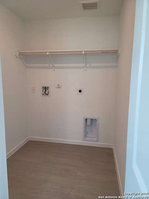 Image 12 of 23 For 13808 Chital Chase