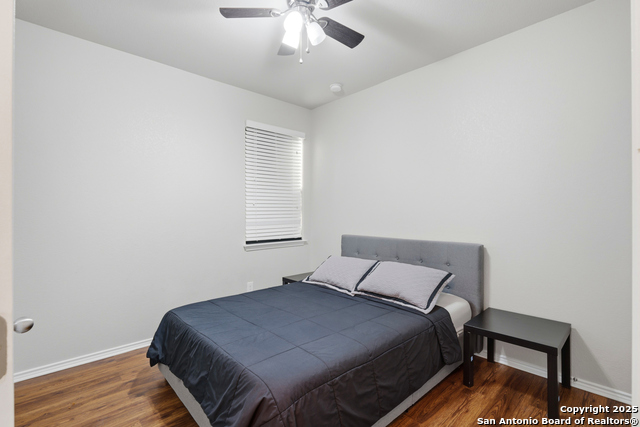 Image 11 of 16 For 8526 Meri Leap