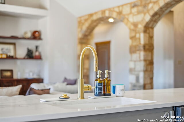 Listing photo id 8 for 6510 Cheyenne