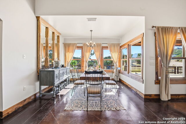 Listing photo id 12 for 6510 Cheyenne