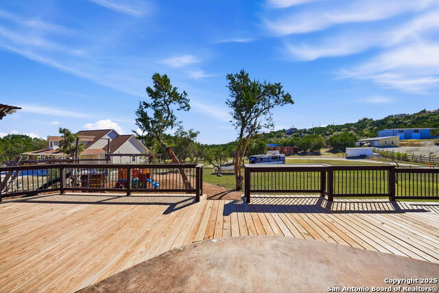 Listing photo id 27 for 6510 Cheyenne