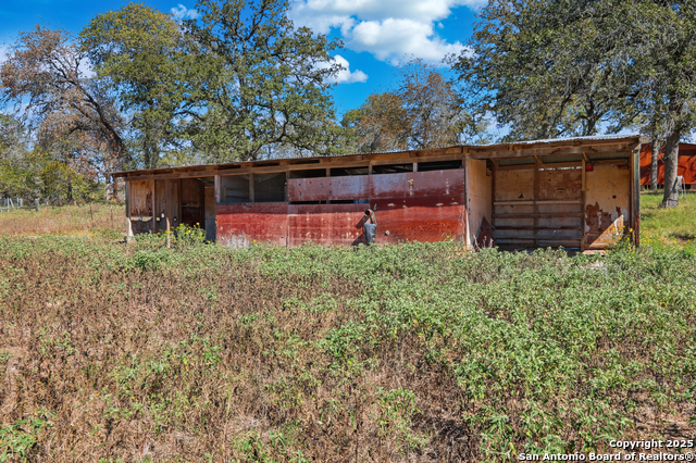 Image 8 of 20 For 142 Lost Springs