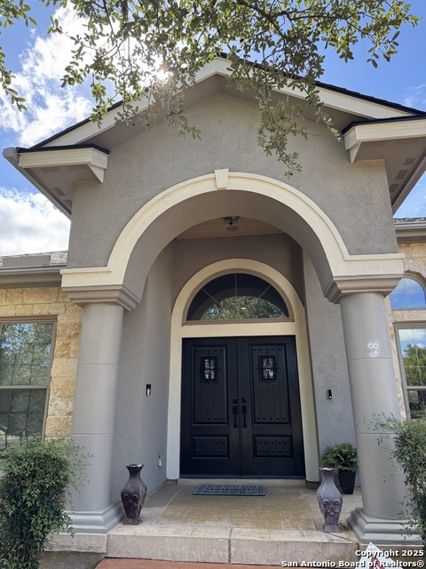 Image 2 of 38 For 8532 Verano