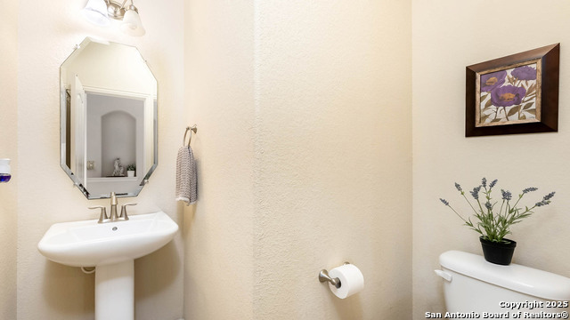 Image 3 of 37 For 24514 Bliss Canyon