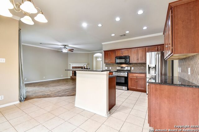 Image 11 of 34 For 638 Horn Run