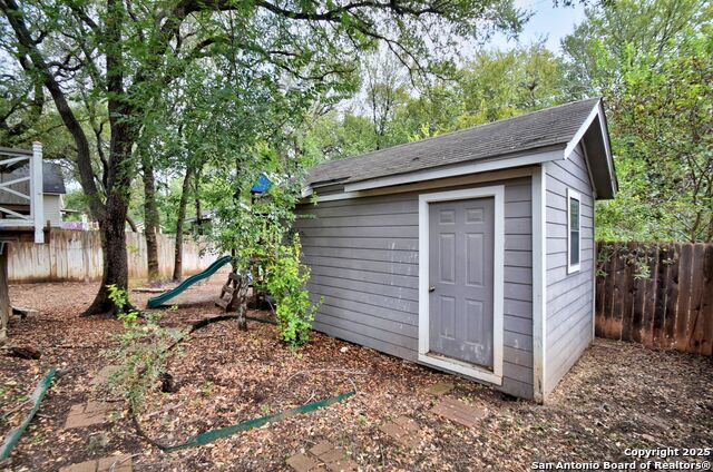 Image 31 of 34 For 638 Horn Run