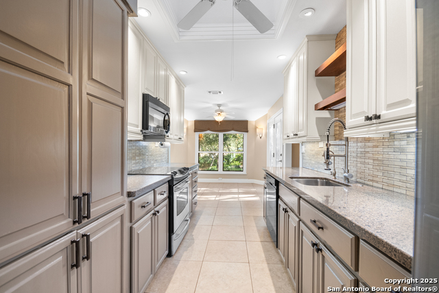 Listing photo id 20 for 13306 Vista Arroyo