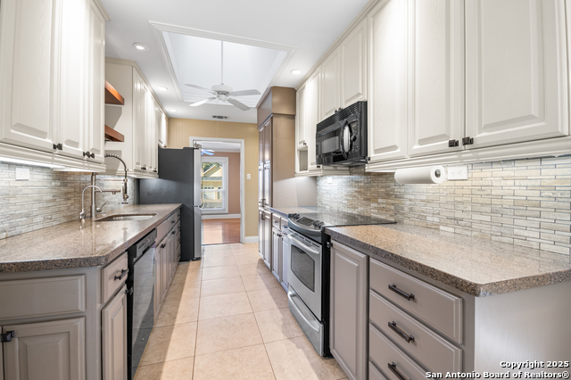 Listing photo id 22 for 13306 Vista Arroyo