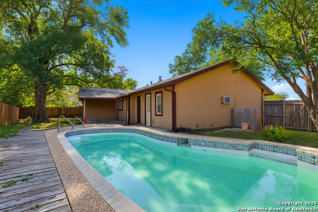 Details for 12722 La Fonda, San Antonio, TX 78233