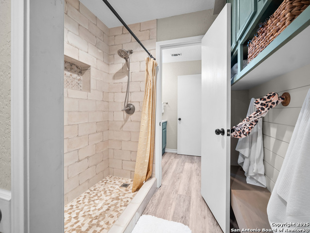 Image 19 of 31 For 3620 Chestnut