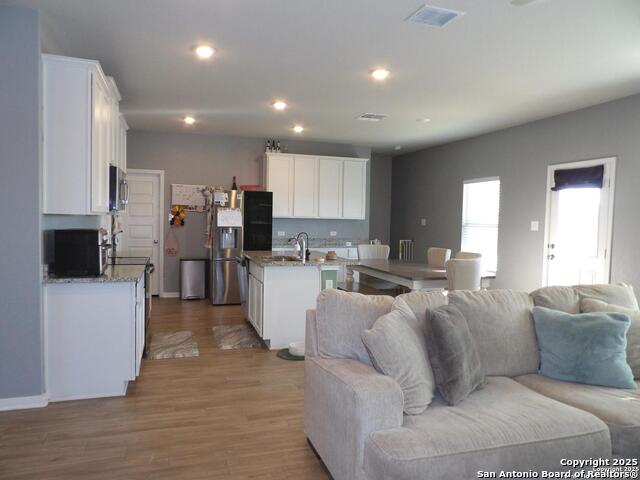 Image 10 of 38 For 10506 Tawakoni Frk