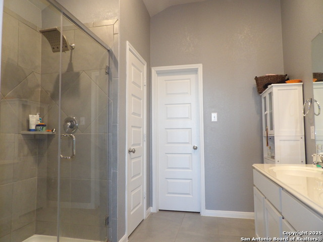 Image 27 of 38 For 10506 Tawakoni Frk