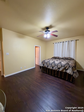 Image 16 of 29 For 18 Brieley