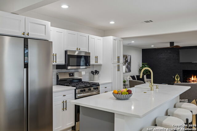 Image 12 of 40 For 2918 Hatton