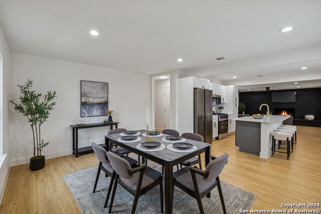 Image 14 of 40 For 2918 Hatton