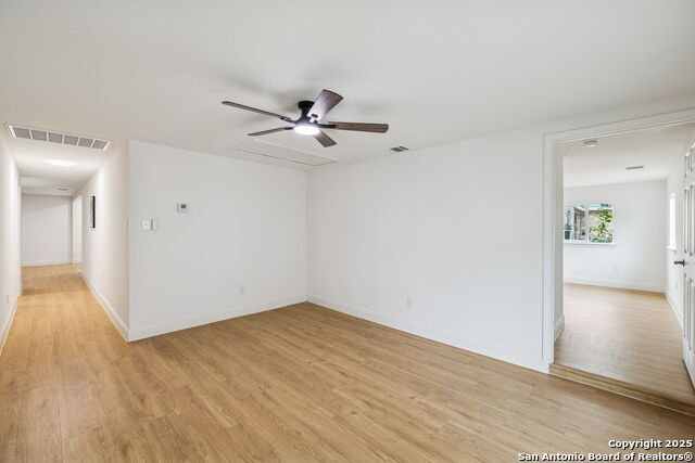 Image 25 of 40 For 2918 Hatton