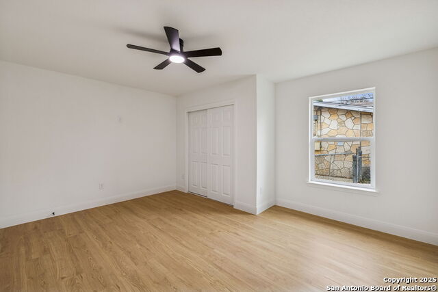 Image 33 of 40 For 2918 Hatton