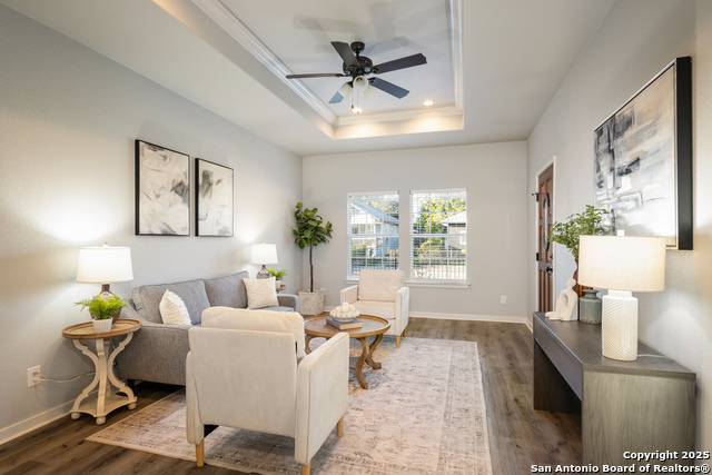 Image 10 of 33 For 212 Baylor W