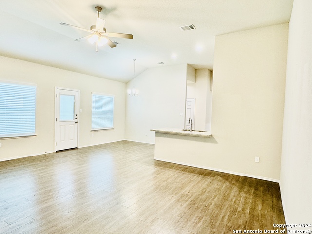 Image 2 of 11 For 3434 Scott Cir