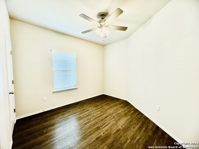 Image 8 of 11 For 3434 Scott Cir