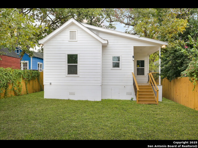 Listing photo id 24 for 419 Monumental N