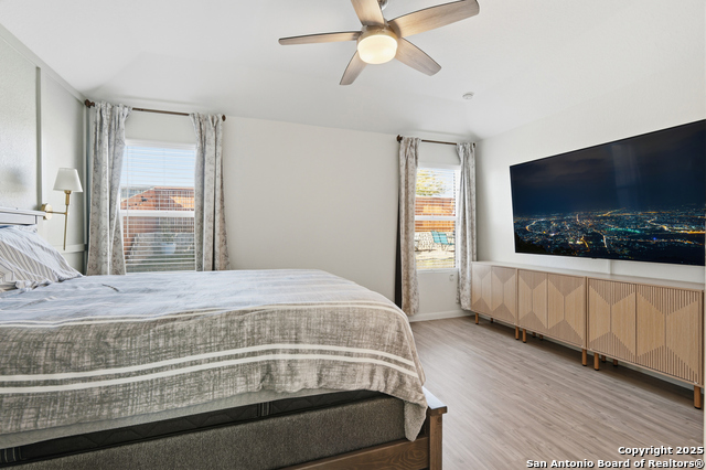 Image 19 of 29 For 6923 Arid Way