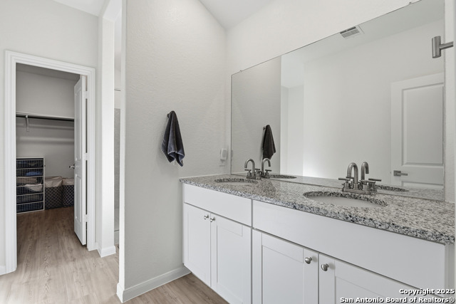 Image 20 of 29 For 6923 Arid Way