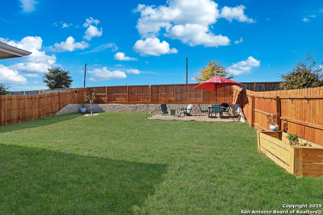 Image 26 of 29 For 6923 Arid Way