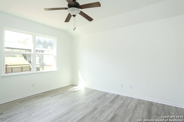 Image 7 of 16 For 6281 Begonia