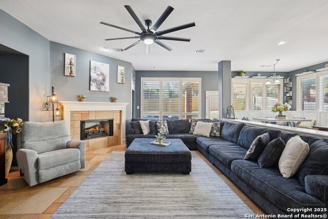 Listing photo id 19 for 16107 Los Sedona