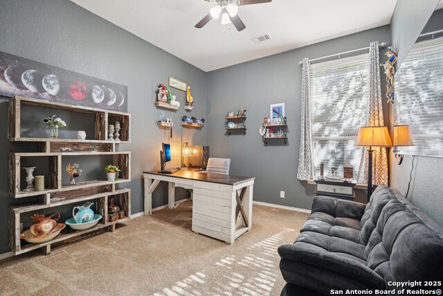 Listing photo id 37 for 16107 Los Sedona