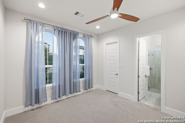 Listing photo id 37 for 4022 Abasolo