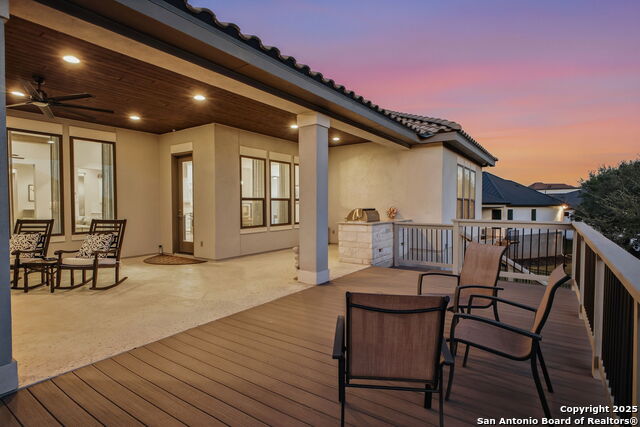 Listing photo id 41 for 4022 Abasolo