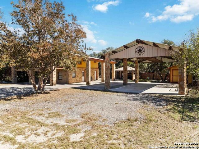 Image 4 of 46 For 2481 Lakeshore