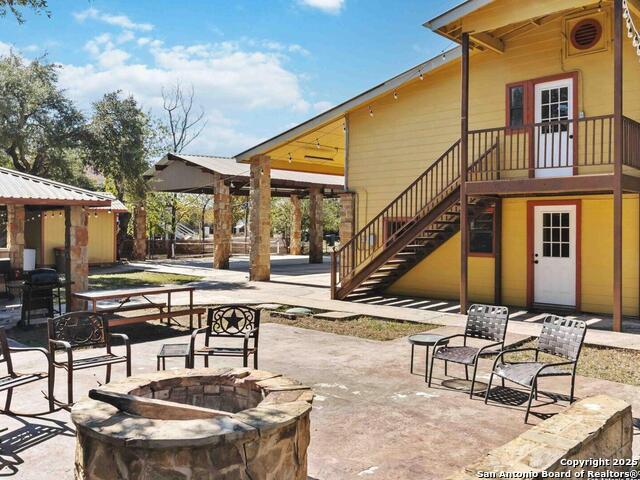 Image 40 of 46 For 2481 Lakeshore