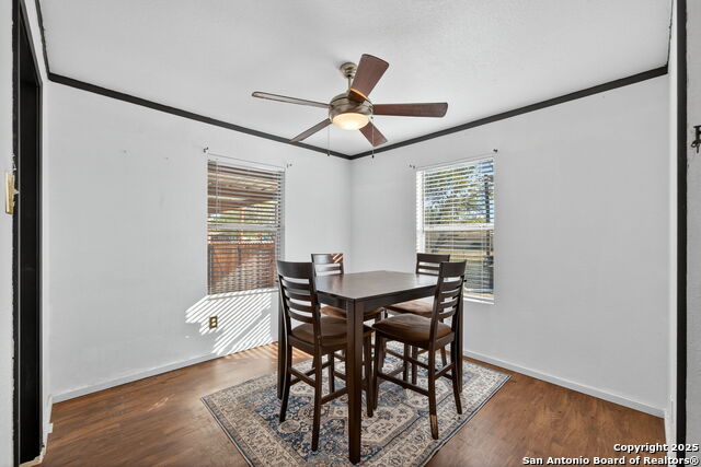 Image 24 of 34 For 315 Emerson W