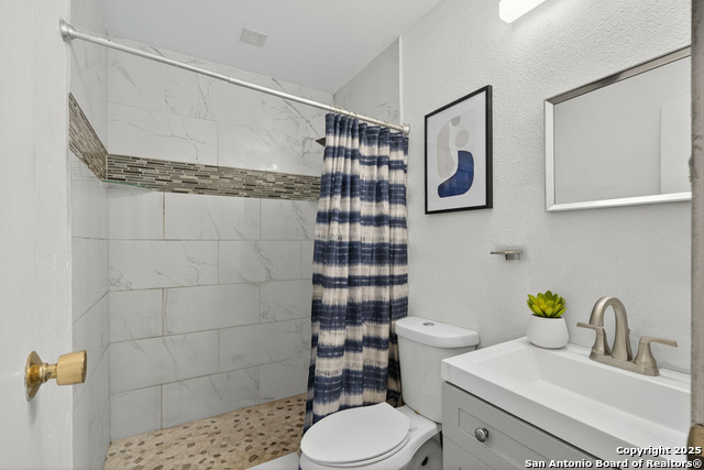 Image 29 of 34 For 315 Emerson W