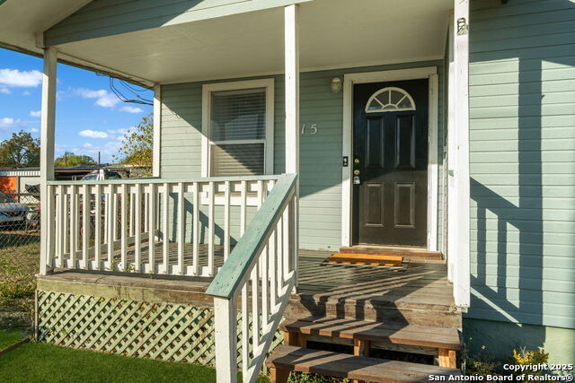 Image 5 of 34 For 315 Emerson W