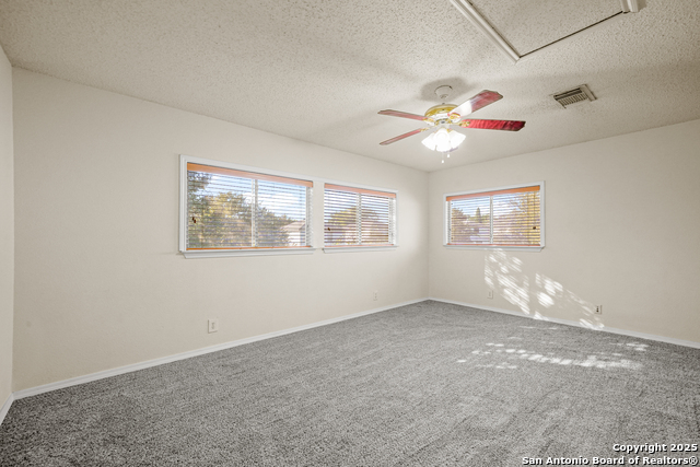 Image 19 of 31 For 8811 Breezefield