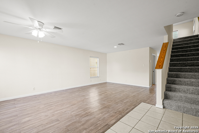 Image 4 of 31 For 8811 Breezefield