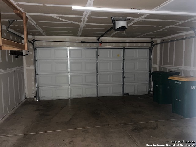 Image 6 of 7 For 225 Michelle