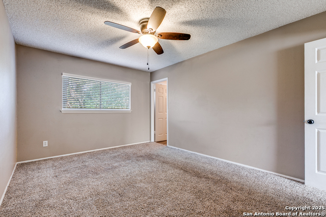 Image 13 of 25 For 3901 Pipers Court