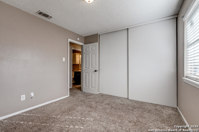 Image 18 of 25 For 3901 Pipers Court