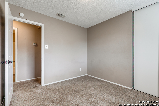 Image 21 of 25 For 3901 Pipers Court