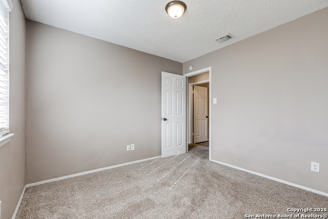 Image 22 of 25 For 3901 Pipers Court