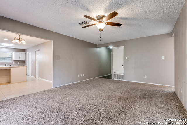 Image 4 of 25 For 3901 Pipers Court