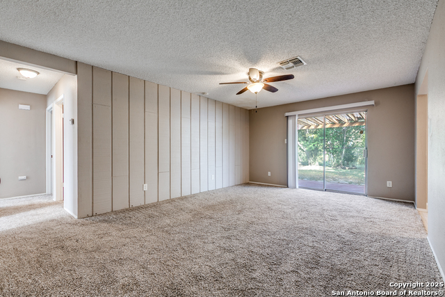 Image 5 of 25 For 3901 Pipers Court